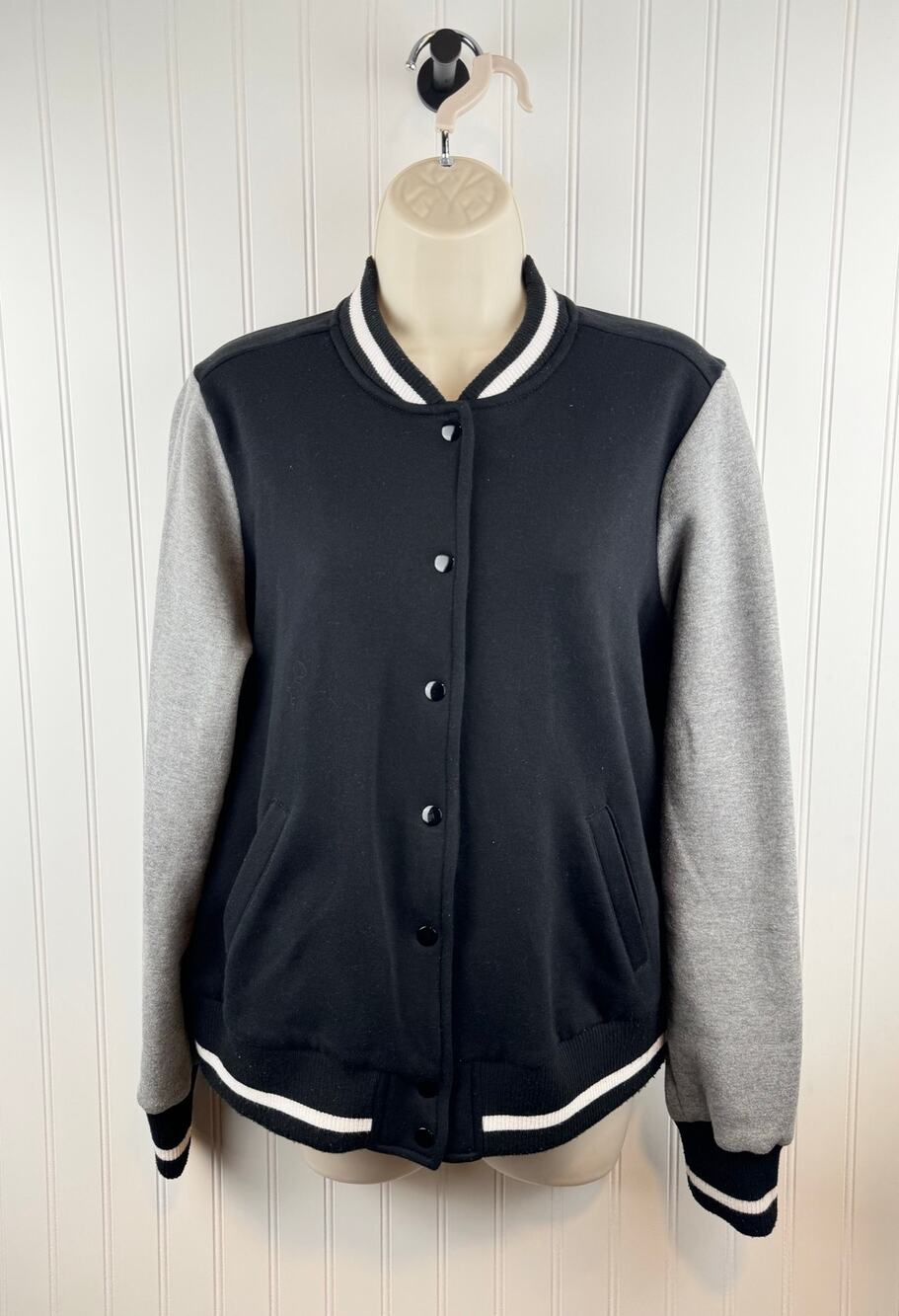 Torrid Varsity Bomber Jacket Black Gray Snap Front Size 0